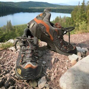 The North Face Gore Tex Men’s Tennis Shoes Size 11